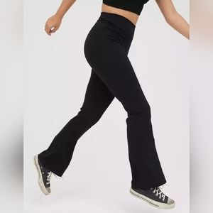 NWT aerie offline flare leggings